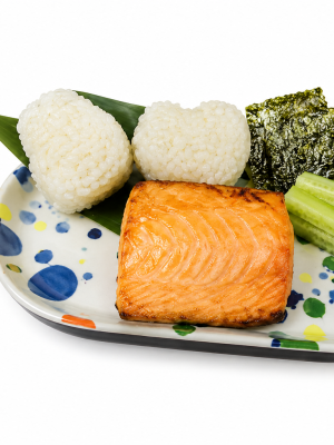Hello Kitty Sushi Set: Grilled salmon, 2 rice balls, seaweed, cucumber sticks & cute Hello Kitty and star designs.